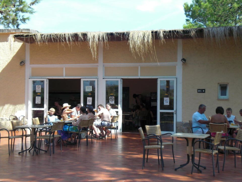 Snackbar auf der Insel Hotel BelleVue Lagomonte