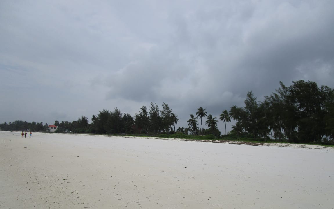 Strand Neptune Pwani Beach Resort & Spa
