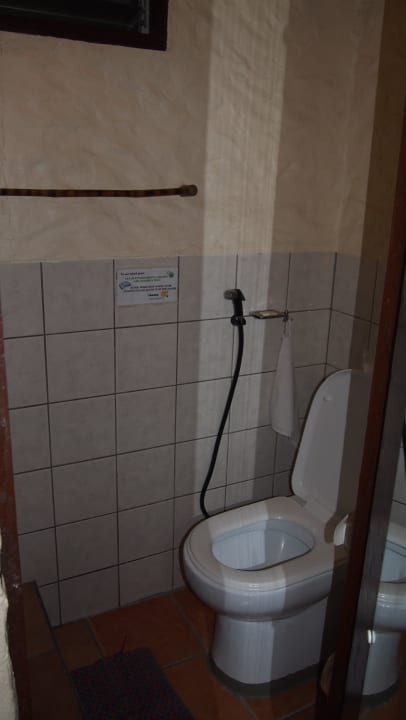 Toilete Hotel El Dorado Beach Resort