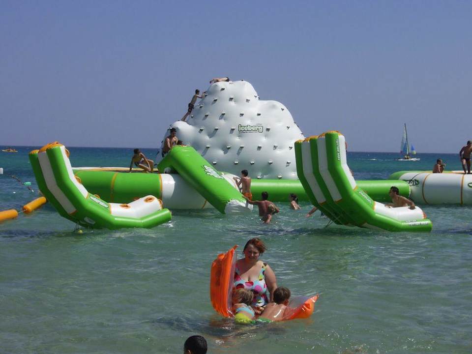 amusement Hotel Nesrine