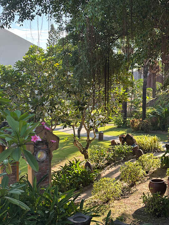Gartenanlage Palm Garden Beach Resort & Spa