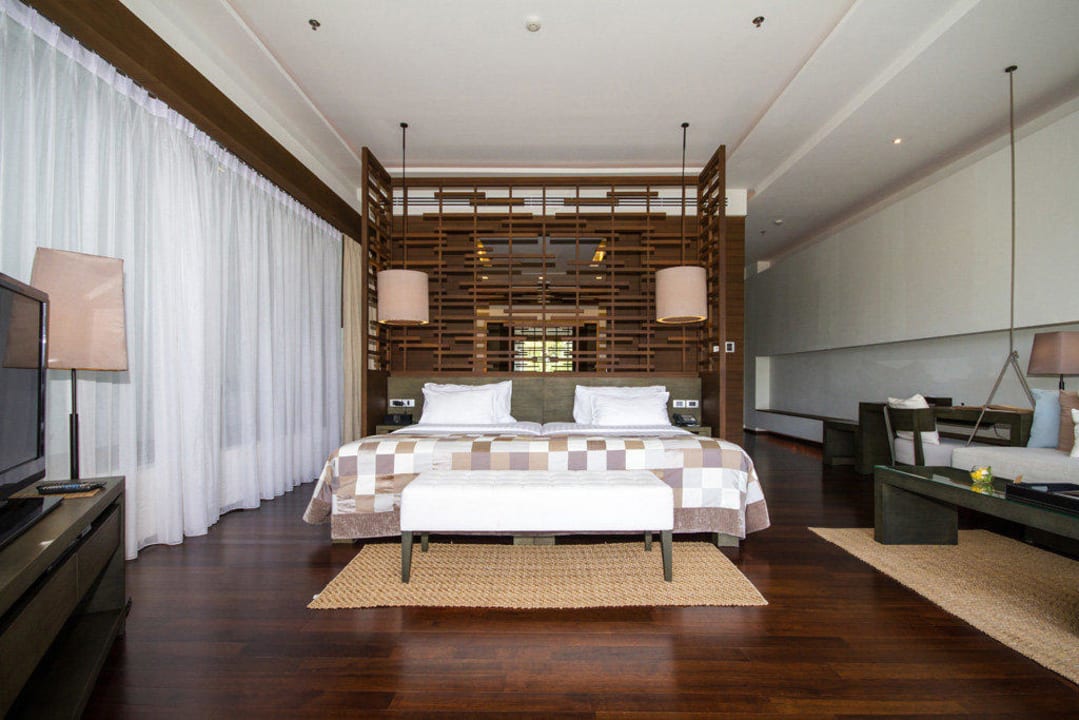 Deluxe Skypool Suite Nr. 332 Cape Nidhra Hotel Hua Hin