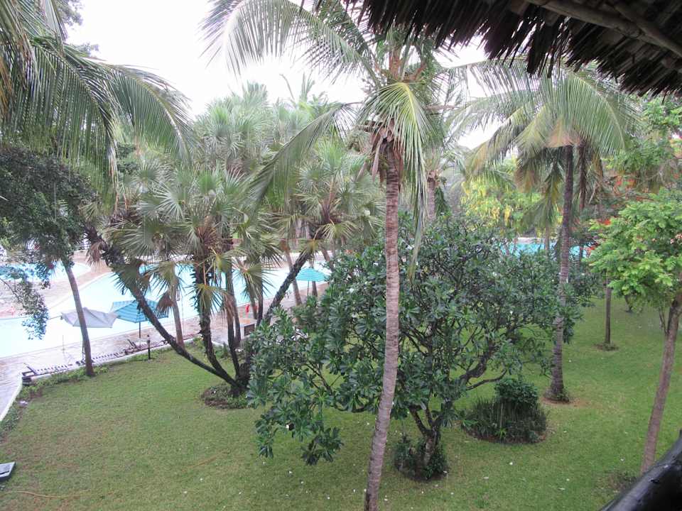 Blick vom Balkon bei Regen Hotel Southern Palms Beach Resort