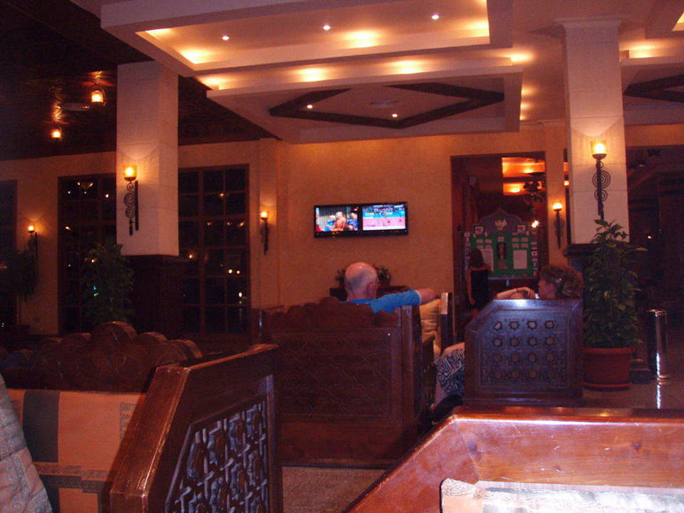 Lobby bar i sala telewizyjna Pickalbatros Aqua Park Resort - Hurghada