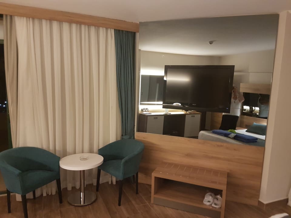 Zimmer Hotel Meryan
