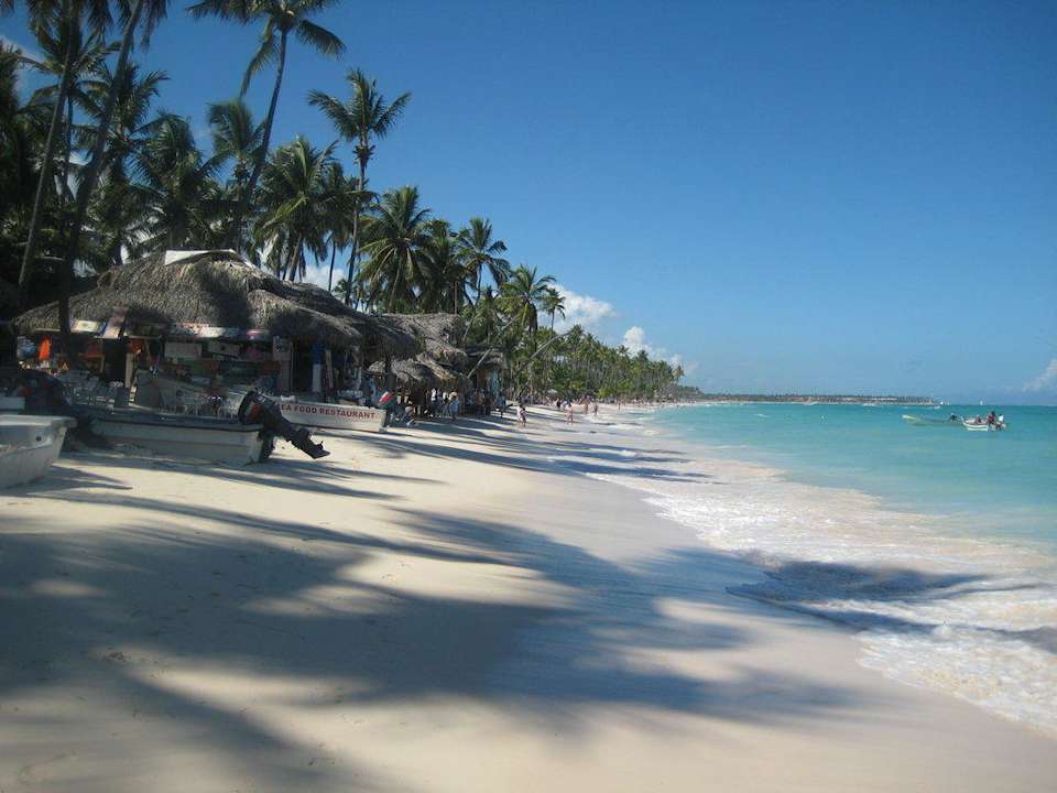 Strand mit Fischerdorf Grand Palladium Select Bávaro Resort & Spa