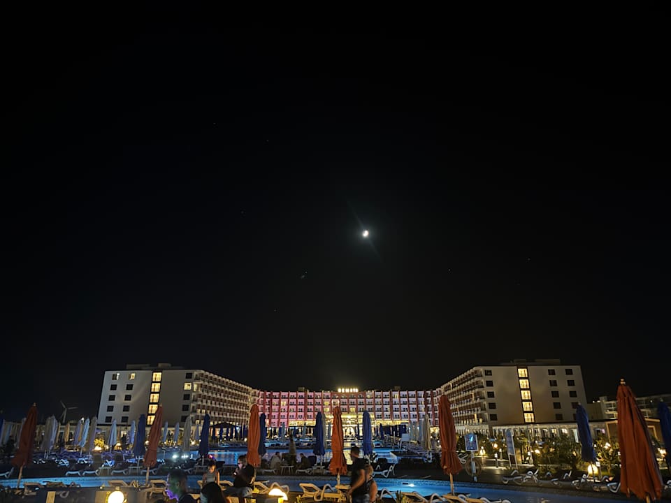 Außenansicht Rewaya Majestic Resort