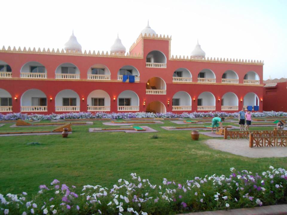 Bilck auf unser Zimmer 800er Bereich Pickalbatros Alf Leila Wa Leila Resort - Neverland Hurghada