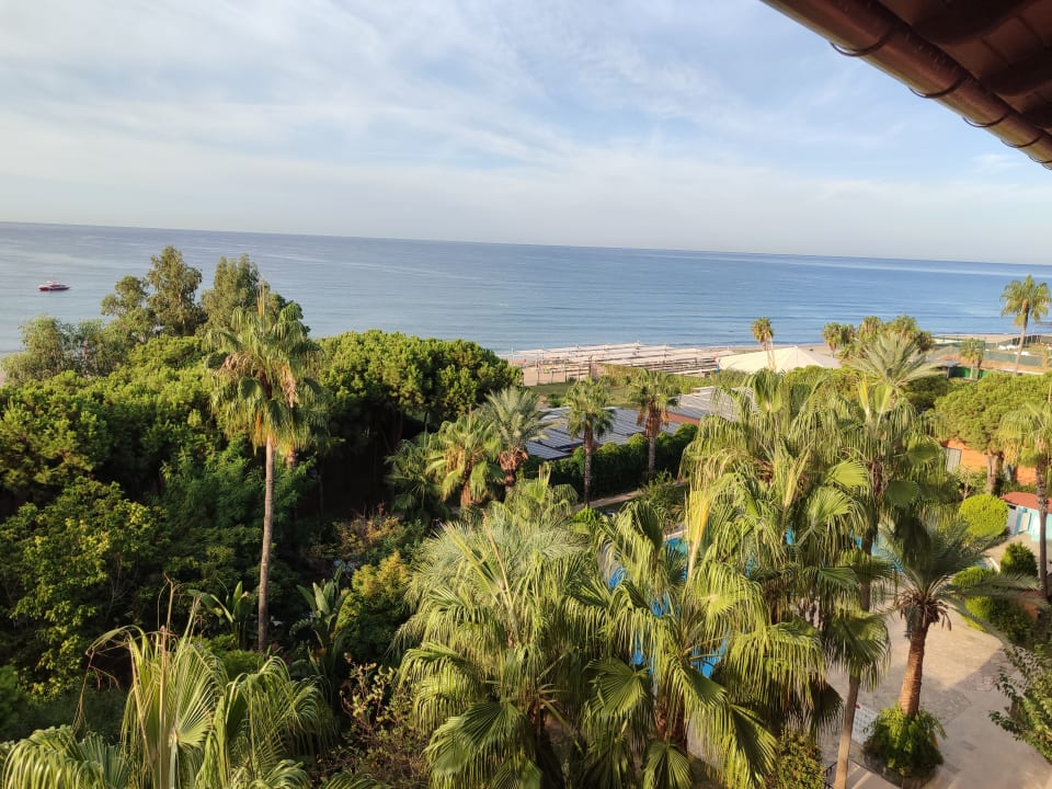 Ausblick Club Turtas Beach Hotel