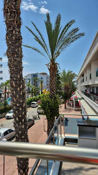 Gastro Oji Beach Hotel