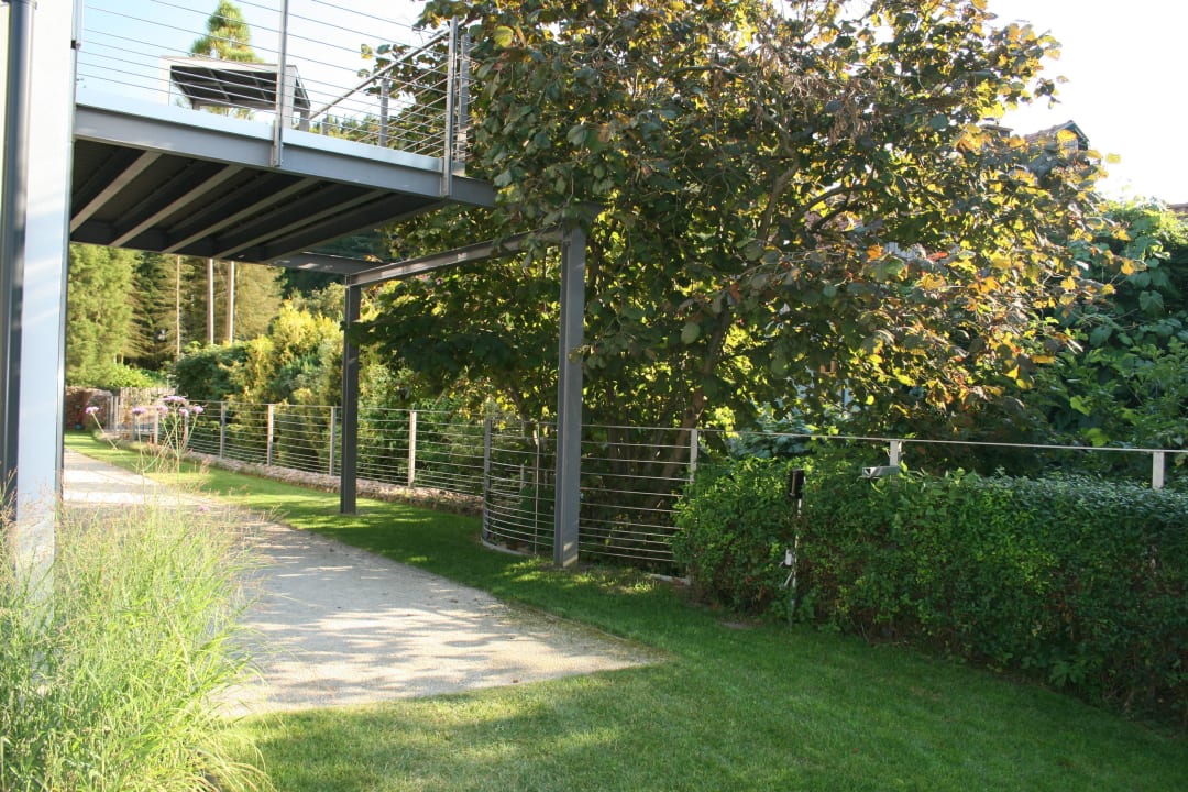 Blick in den Garten Haus Sembachtal
