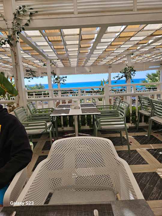 Gastro Can Garden Resort