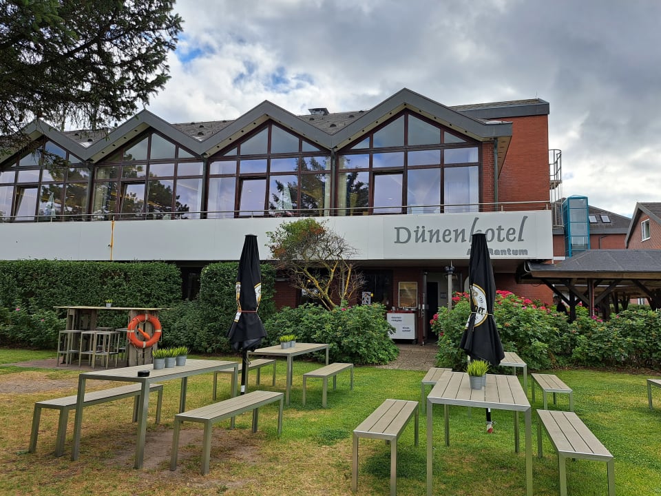 Gartenanlage Dünenhotel Alt-Rantum