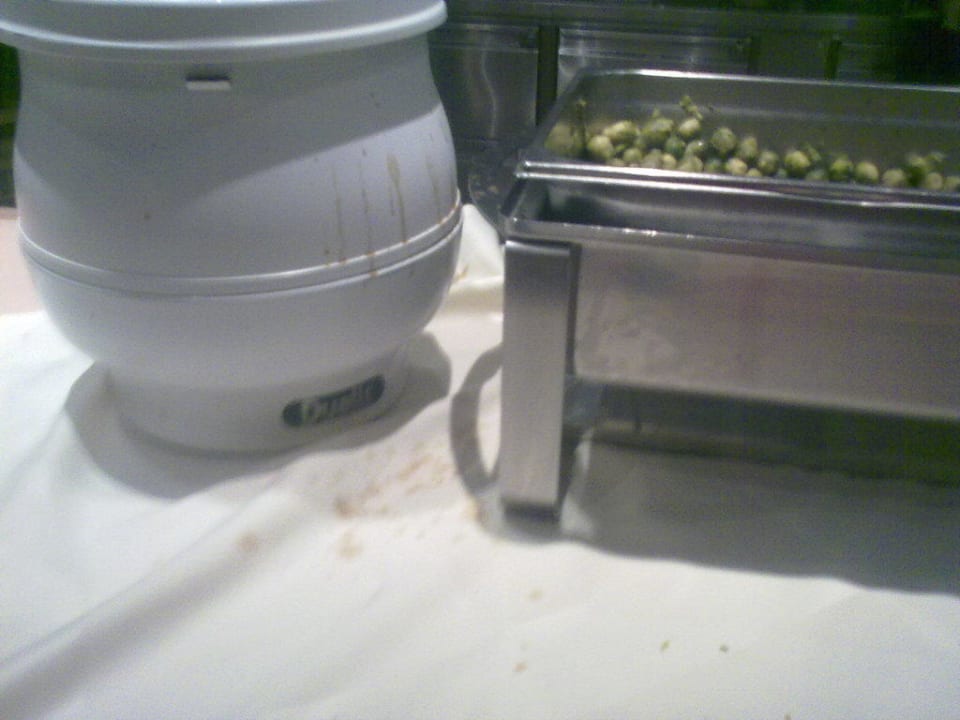 Büffet mit Kantinenambiente Hotel Stadt Kufstein