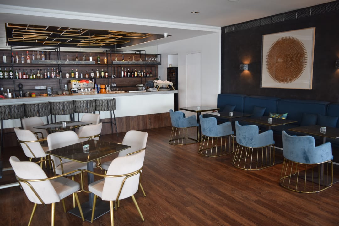 Gastro Hotel Droushia Heights