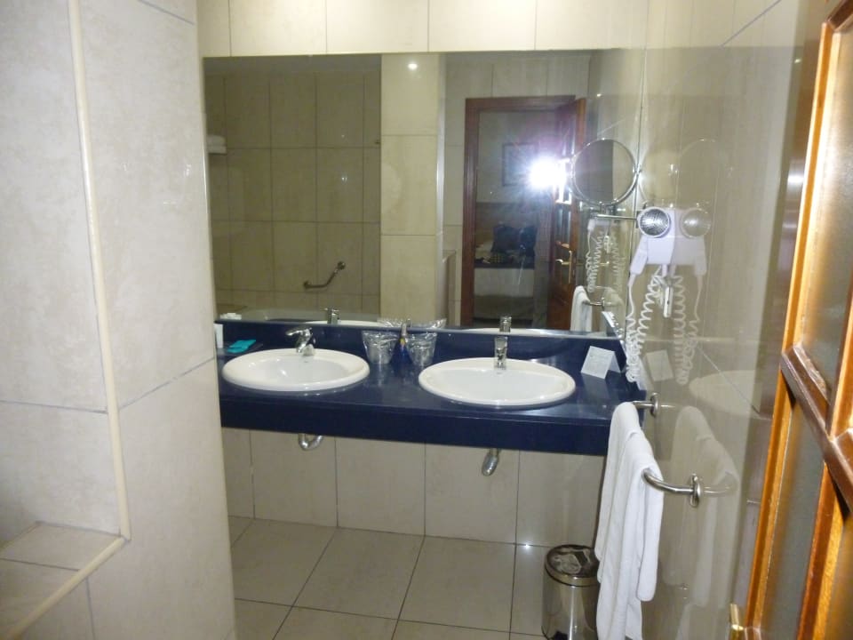 Zimmer Suites & Villas by Dunas