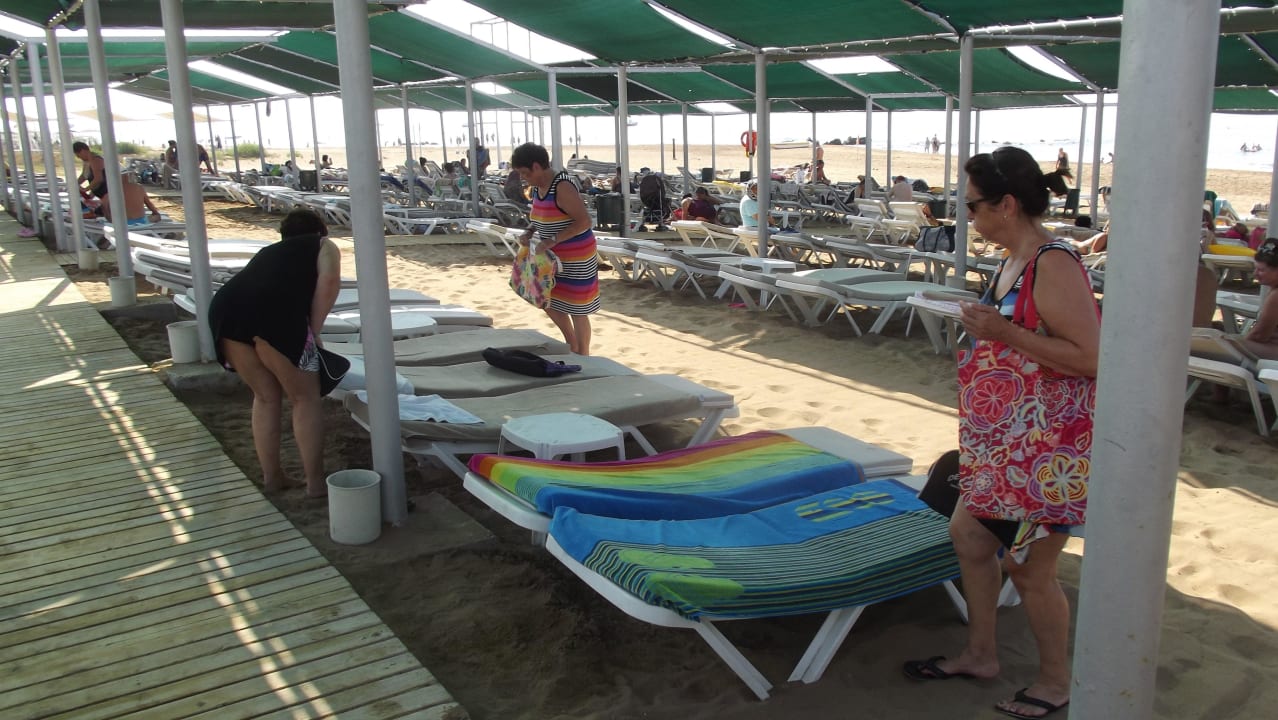 Liegen kostenlos VONRESORT Golden Coast