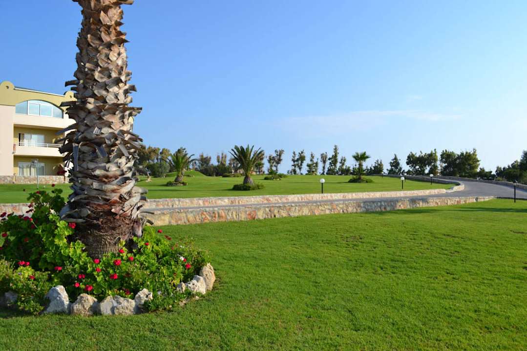 Wygląd zewnętrzny hotelu Hotel Kalithea Horizon Royal