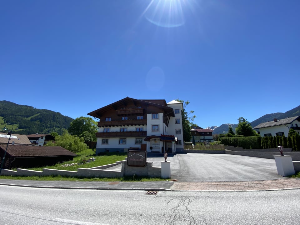 Außenansicht Apartments Dachsteinblick