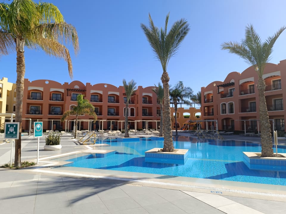 Pool Jaz Dar EL Madina