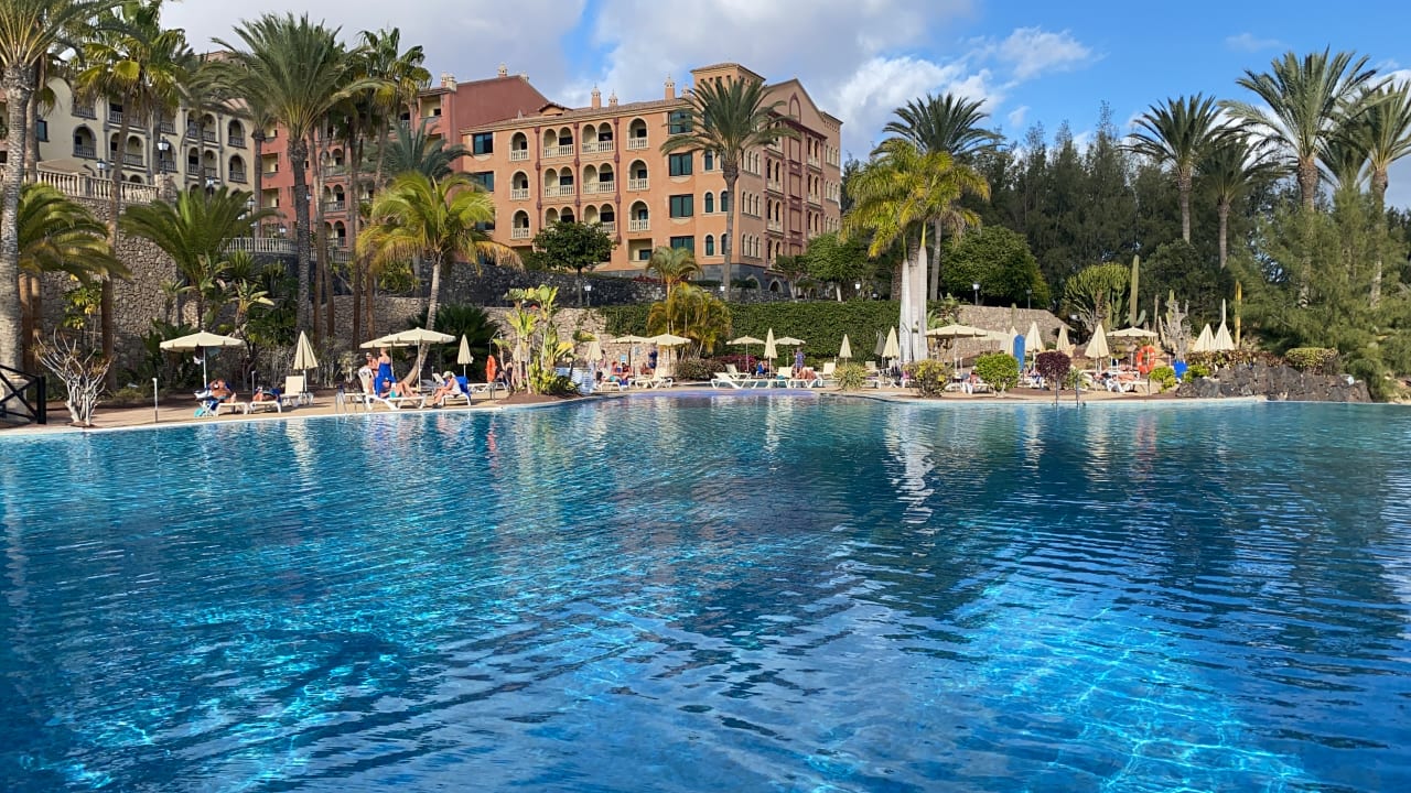 Pool R2 Rio Calma Hotel & Spa & Conference