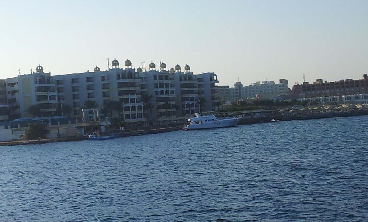 С моря на отель,домой SUNRISE Holidays Resort (Adults Only)