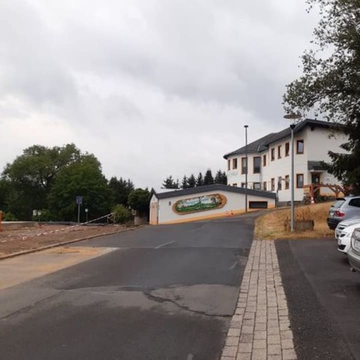 Außenansicht Landhotel Eifelblick