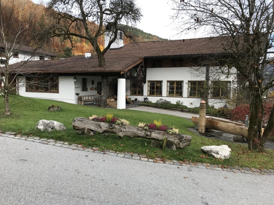 Außenansicht Berghotel Rehlegg