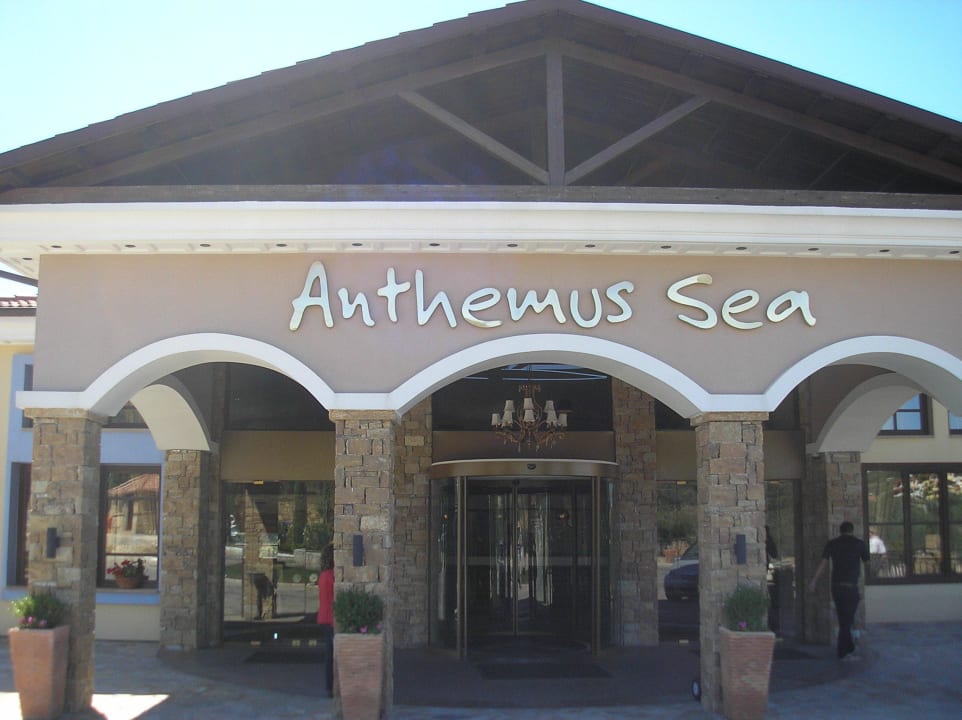 Eingang Anthemus Sea Beach Hotel & Spa