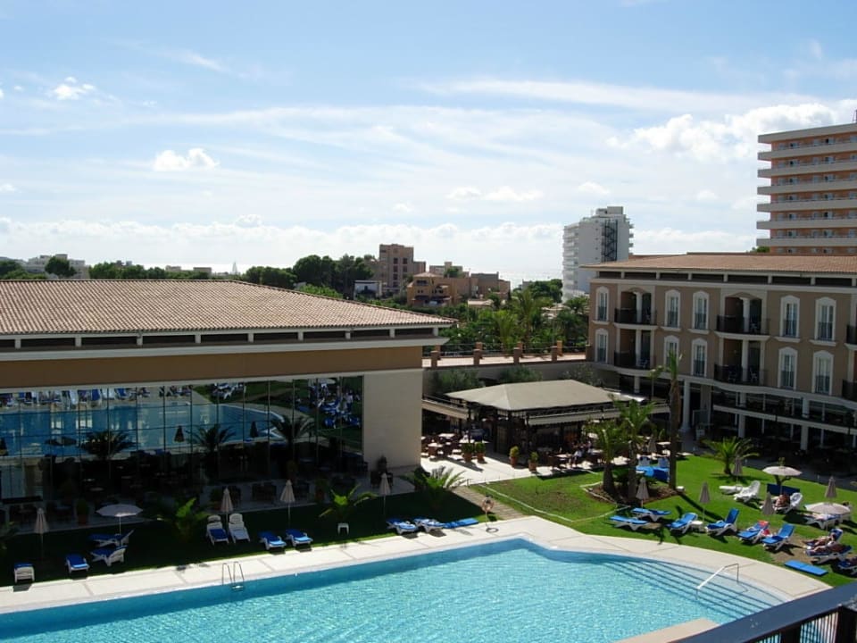 Ausblick sogar Meerblick! Grupotel Playa de Palma Suites & Spa