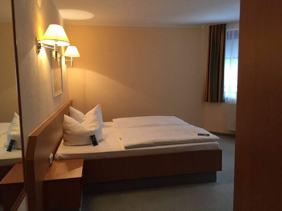Grosses Bett Parkhotel Neustadt