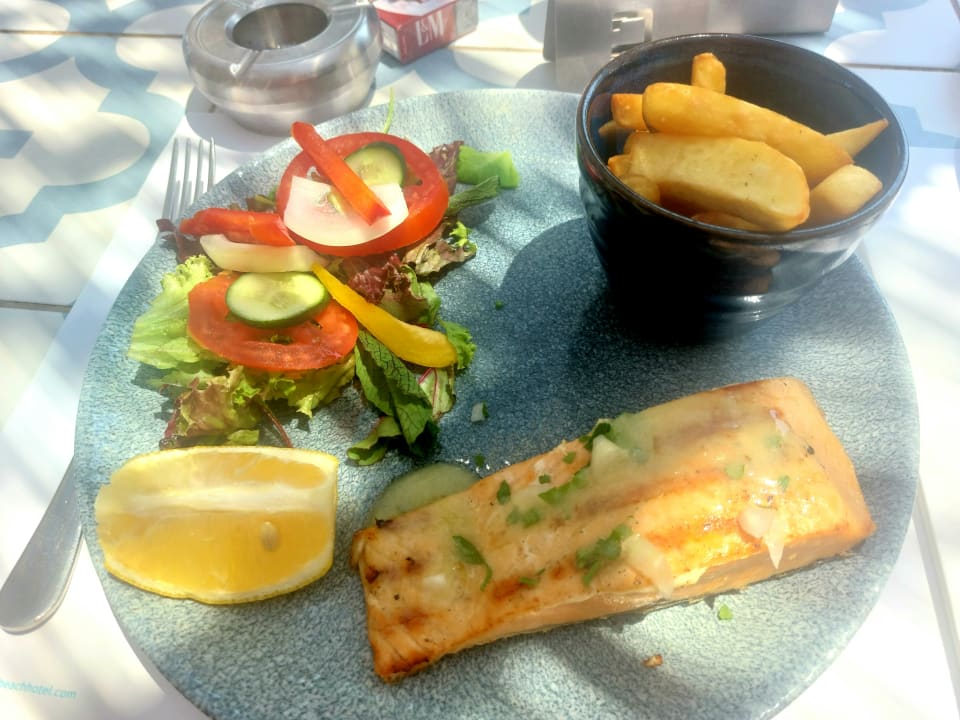 Gastro Crystal Springs Beach Hotel