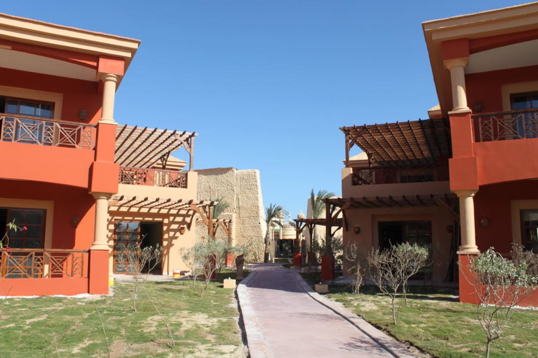 Neuer 400er Block Pickalbatros Alf Leila Wa Leila Resort - Neverland Hurghada