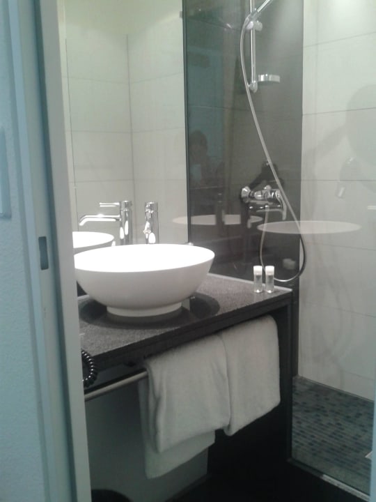 Bad Zimmer 401 Motel One München Sendlinger Tor