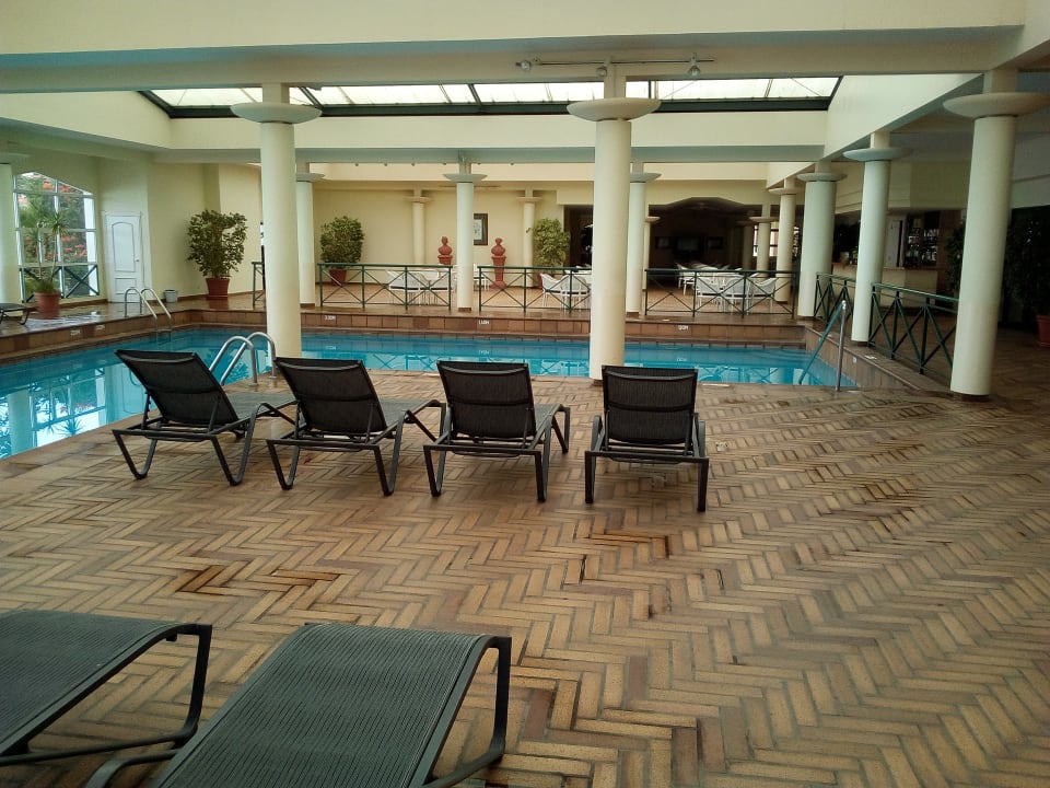 Pool Hotel Dom Pedro Garajau