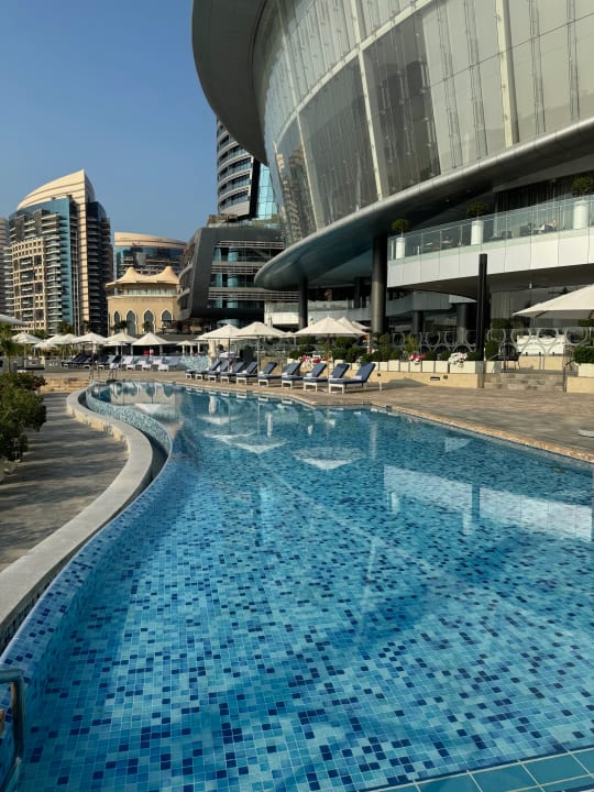 Pool Conrad Abu Dhabi Etihad Towers