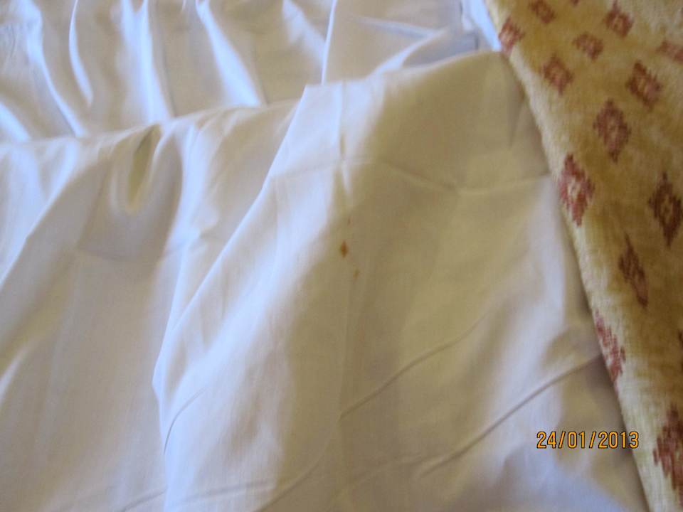 Schmutziges Bettlaken Bei Juan Playa Blanca