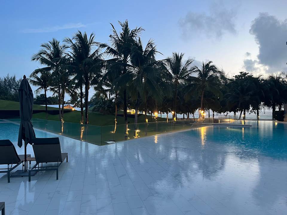 Pool La Vela Khao Lak