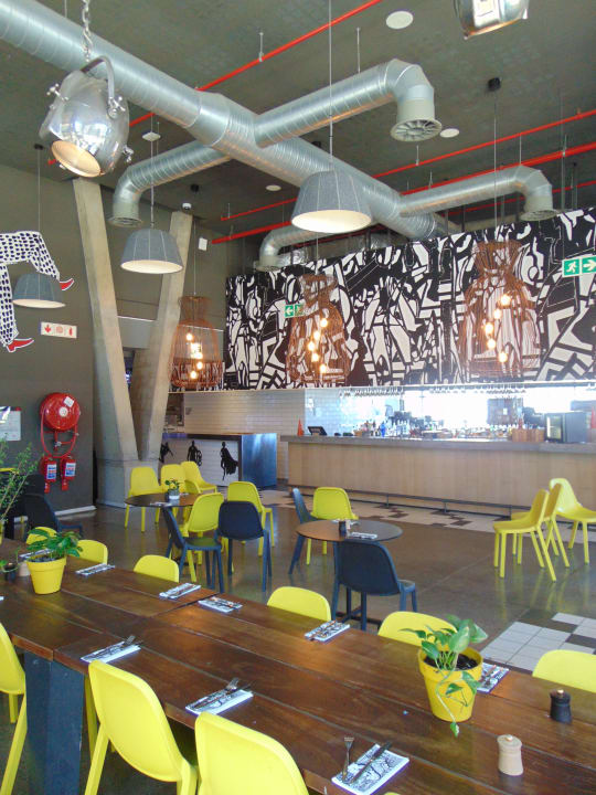 Gastro Radisson RED Cape Town