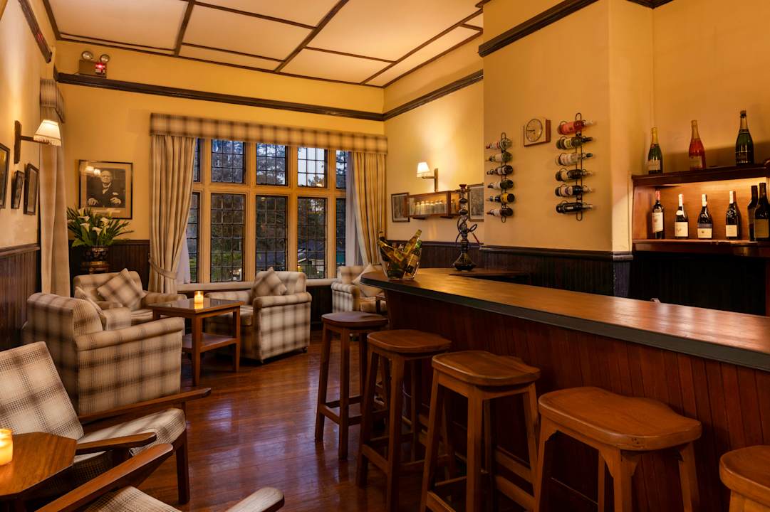 Sonstiges The Hill Club