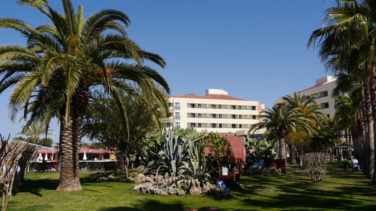 Gartenanlage Hotel Miramare Beach