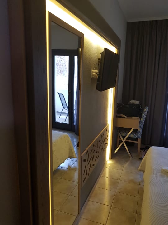 Zimmer Philoxenia Hotel