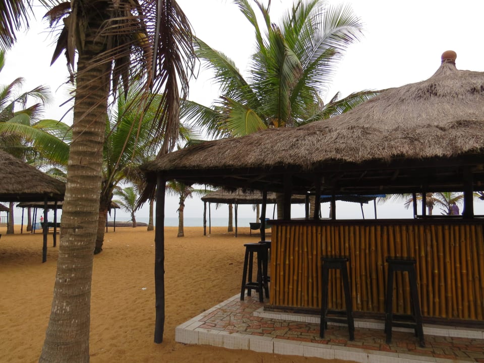 Strand Novela Star Hotel