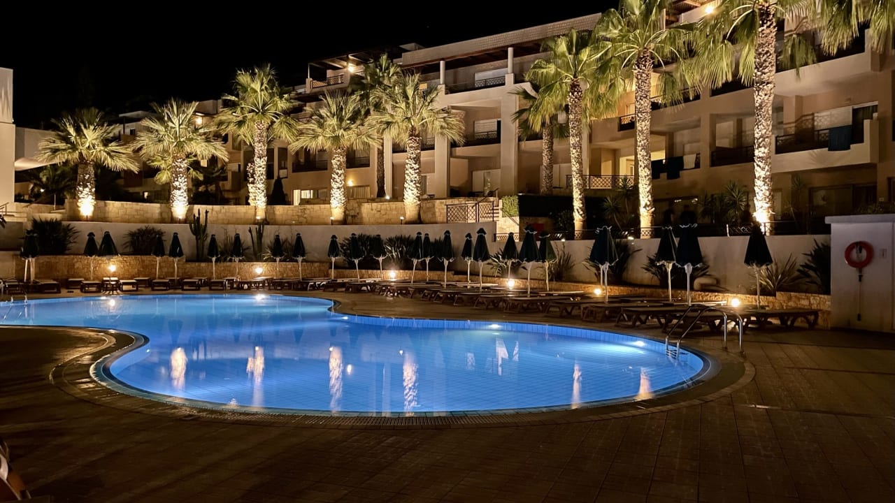 Pool Grand Hotel Holiday Resort