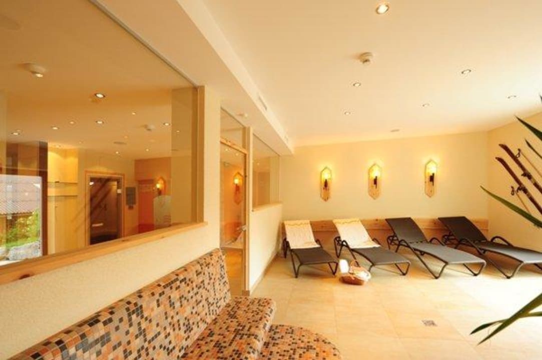 Ruheoase Chesa Arella Apartments