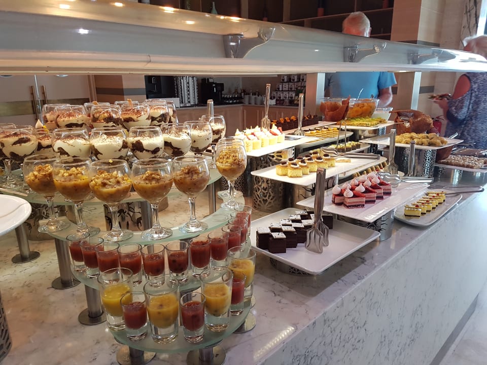 Gastro Acanthus Cennet Barut Collection