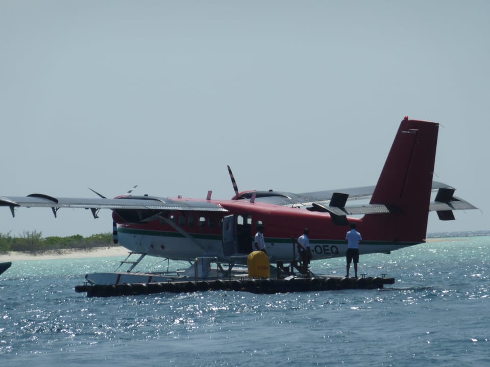 Wasserflugzeug Kuramathi Maldives