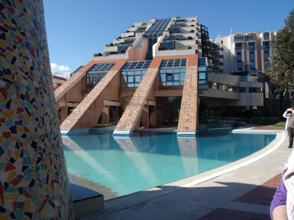 Ein Teil vom Pool/Seite Limak Limra Hotel & Resort