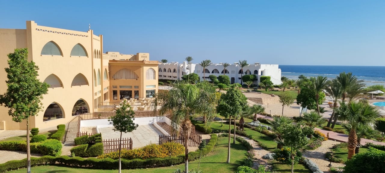 Gartenanlage Three Corners Equinox Beach Resort