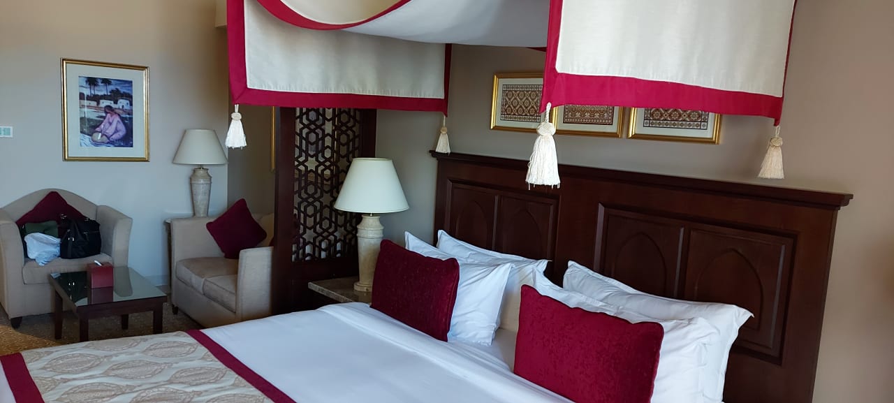 Zimmer Miramar Al Aqah Beach Resort